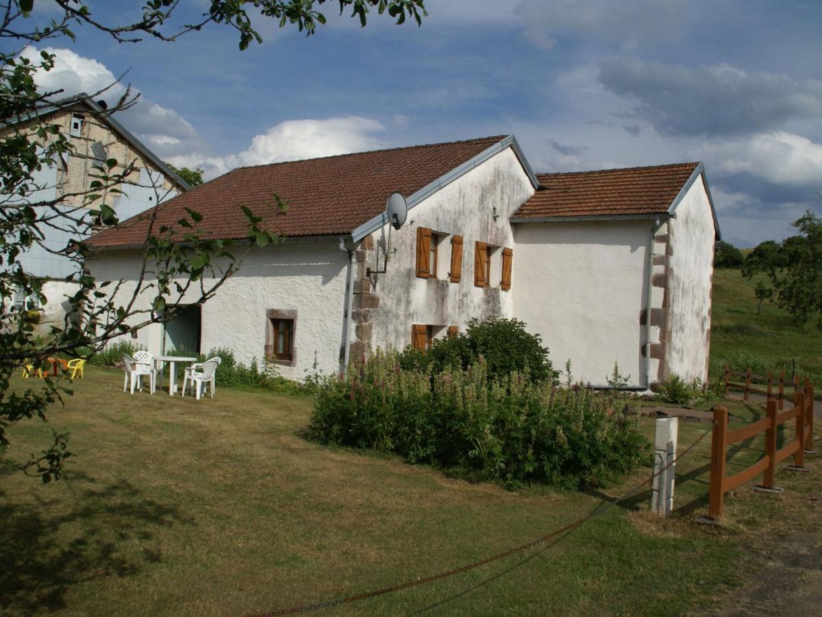 Spacious Near The Forest Esmoulieres